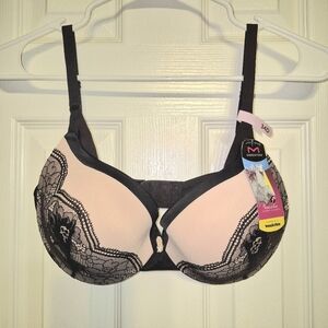 Maidenform Black and Light Pink Lace Bra